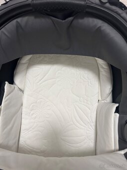Cybex vanička 3.0 simply flowers grey - 3