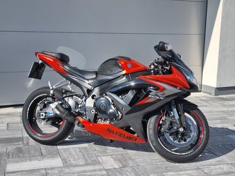 Suzuki GSXR 750 k9 - 3