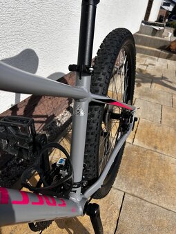Horský bicykel Specialized - 3