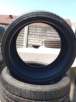 225/35R19 Hankook - 3
