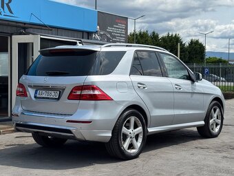 Mercedes-Benz ML500 - 3