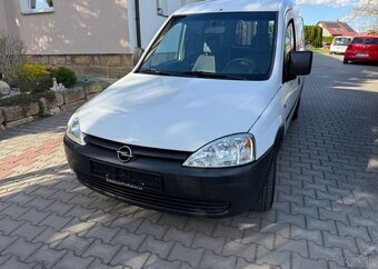 Opel Combo 1,3 CDTi naj: 71000km, Tažné nafta manuál 51 kw - 3