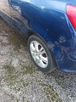 Opel corsa - 3