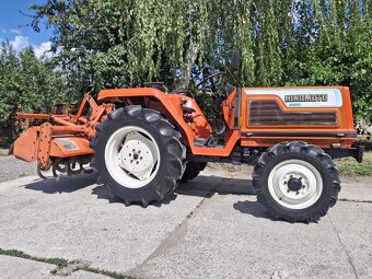 Malotraktor Hinomoto N249 - 3