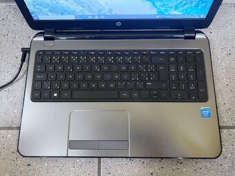 HP 250 G3 / Celeron N2840 / 4GB RAM / 256GB SSD / 15.6" - 3
