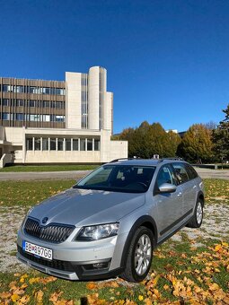 Škoda Octavia scout 2,0 tdi 135KW - 3