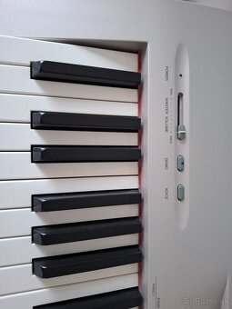 Elektrické klávesy Yamaha - 3
