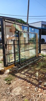 HĽADÁME MONTÁŽNIKA OKIEN A DVERÍ - 3