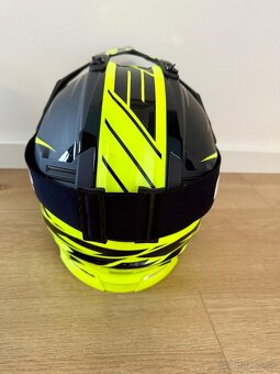Moto prilba LS2 - 3