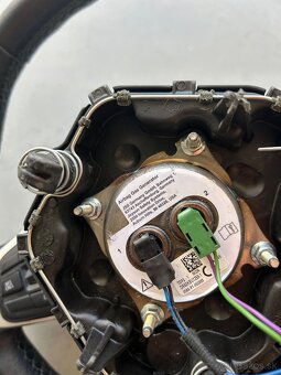Volant BMW X1 s airbagom - 3
