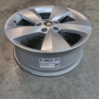 Hliníkové Škoda disky 5x112 R17 6,5J ET38 - 3