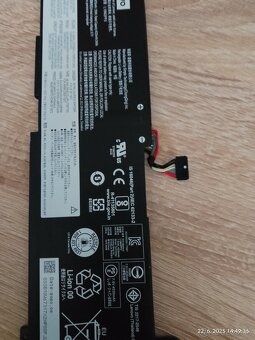 Lenovo - 3