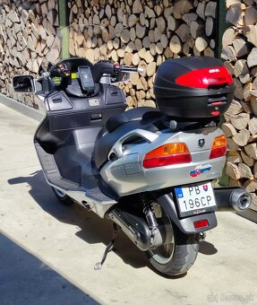 Predám maxi-scooter Suzuki Burgman AN650 - 3