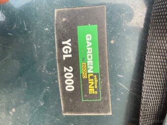 Fukár s vysávačom lístia - 3