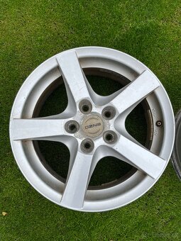 Elektróny Enzo Nissan R16 - 3