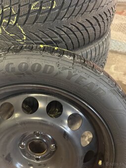 Goodyear gumy - 3