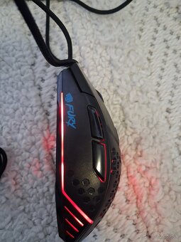 Herna myš fury-svietiaca - 3