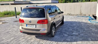 Predam volkswagen Touran cross - 3