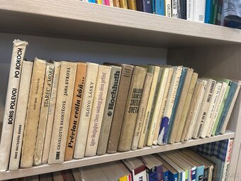 Knihy mix - 38 ks - 3