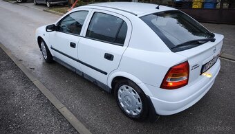 Opel Astra - 3