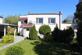 Predám 7-izb. RD, Most pri Bratislave,1133 m², veľká záhrada - 3