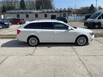 Skoda Superb 4x4 DSG Elegance 12/2013 - 3