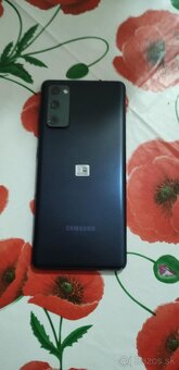 Predám Samsung galaxi s 20 cena je za 100 - 3