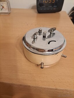 Stolný budík - 3