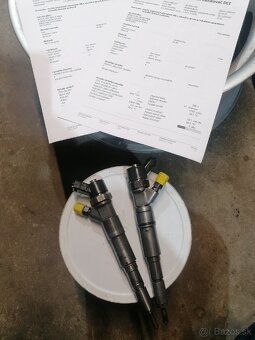 Vstrekovače M57 7785984 - 3