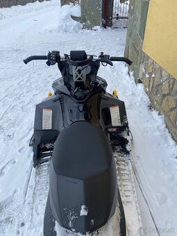 Predám snežný skúter  ski-do 800 - 3