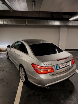 Mercedes w207 e200 cgi 135kw AMG line - 3