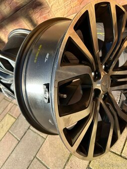 Elektróny R18 Mitsubishi ASX - 3