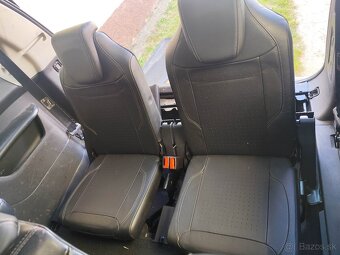 Citroen C4 Grand Picasso sedačky - 3