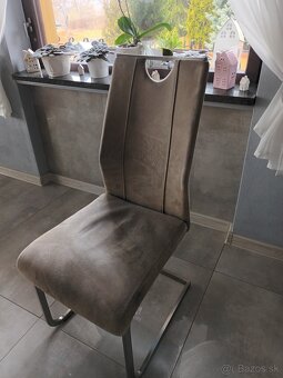 Jedálenské stoličky - 3