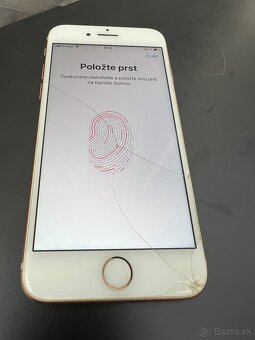 iPhone 8 64GB - plne funkčný - 3