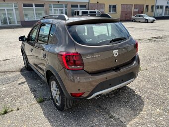 Dacia Sandero Stepway 1.5 dCi - 3