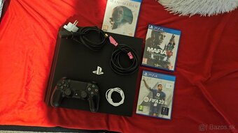 Sony Playstation 4 Pro 1TB + joypad a hry - 3