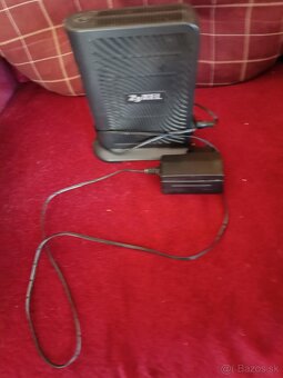 Router Zyxel - 3