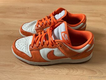 Tenisky NIKE WMNS DUNK LOW - 3