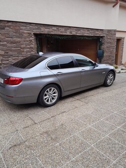 Auto BMW 5 Series 520 F10 - 3