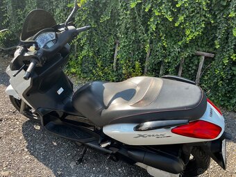 yamaha xmax 250 - 3