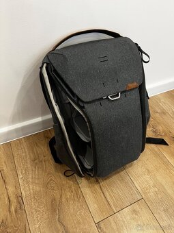 Peak Design Everyday Backpack batoh, 20 l, v2, charcoal - 3