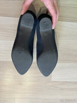 Čierne semišové lodičky - 3