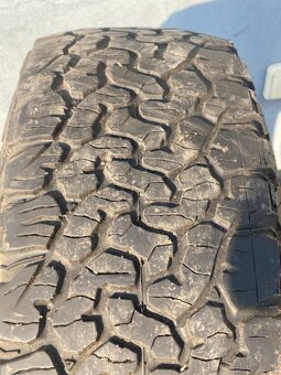 2ks BF GOODRICH ALL TERRAIN T/A KO2 245/65R17 ZIMN - 3