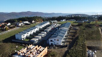 Ponúkame na predaj novostavbu - posledné 2 rodinné domy - S - 3