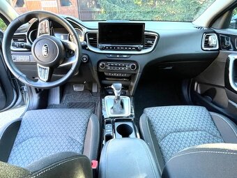 KIA Ceed SW Plug-in Hybrid - 3