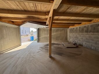 PRENÁJOM atypickej garáže SEREĎ - 3