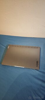 Lenovo Legion 5 16IRX9 - 3