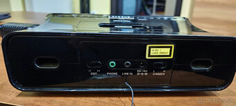 Predám rádiobudík Technika CR207 - 3