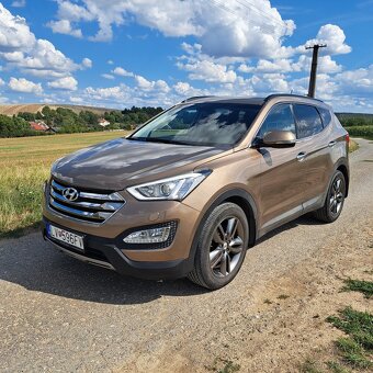 Hyundai Santa Fe - 3